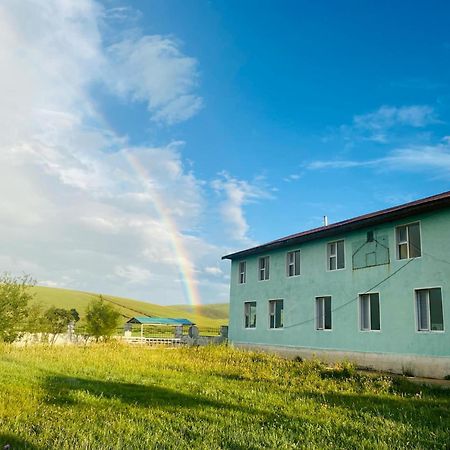 Gaya'S Guest House Harhorin Exterior photo
